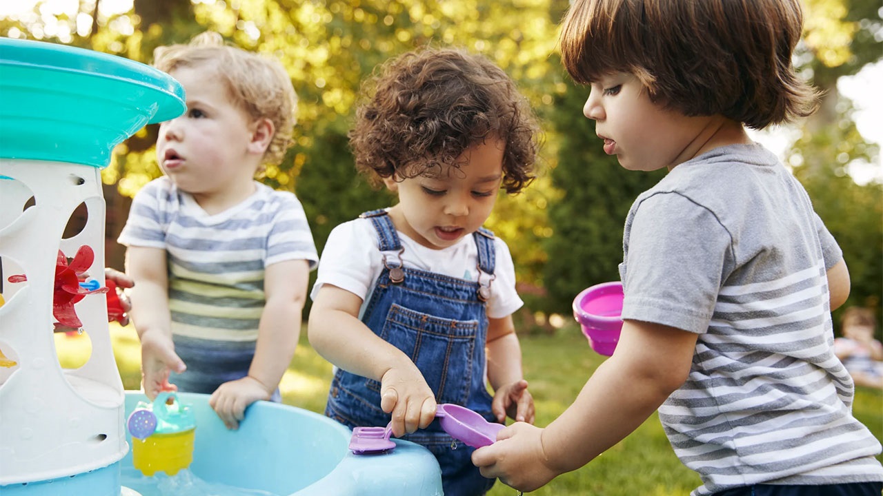 Nurturing Steps: Premier Toddler Day Care Services for Your Little Ones